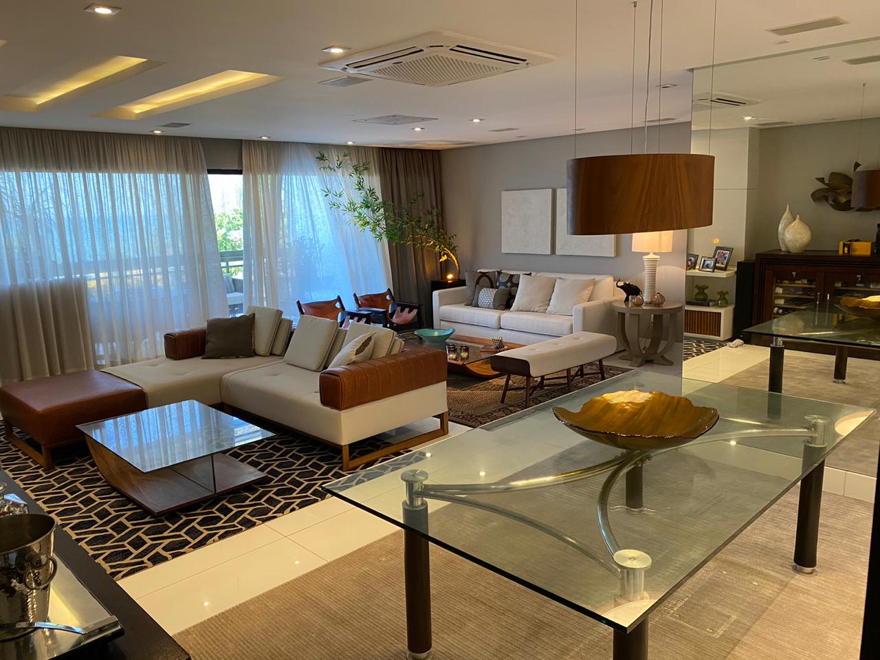 APARTAMENTO LUCIO COSTA